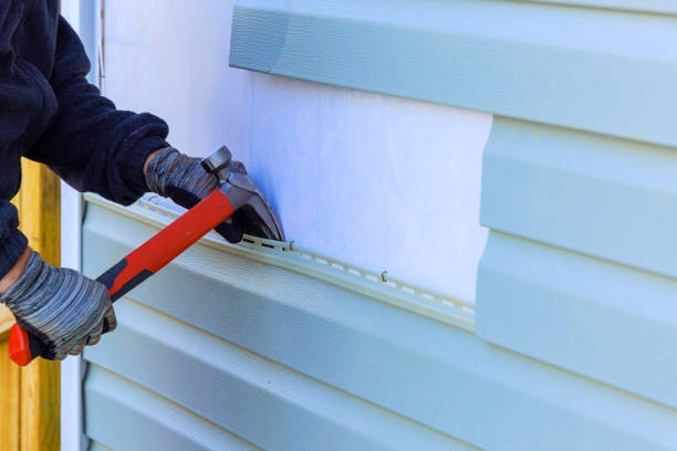 Reliable Siding Repair contractor in New Castle, PA by Creative Siding